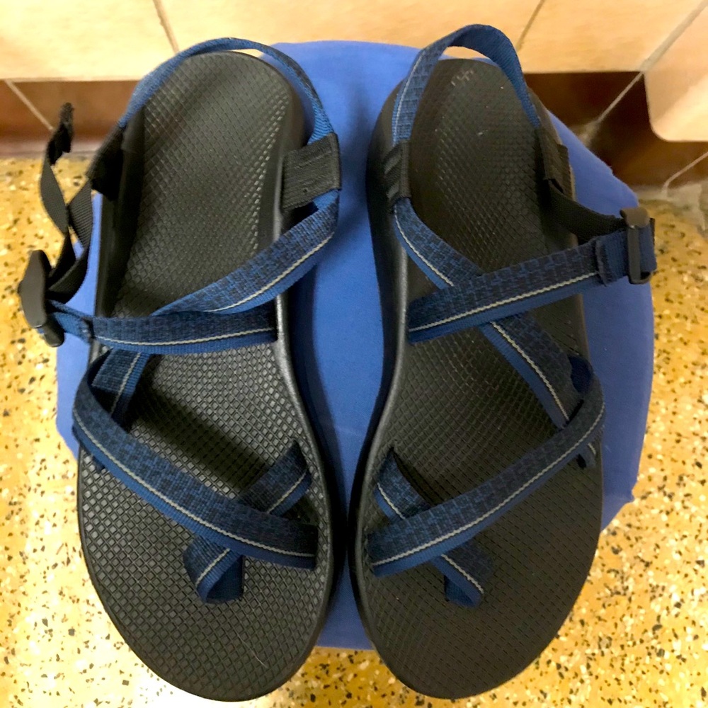Men’s Chaco sandals size M12